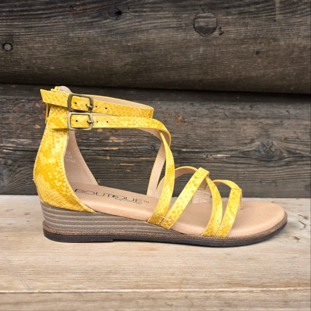 Boutique by Corkys NEW Sweet Tea Coastal Boho Revival Wedge Sandals 6M